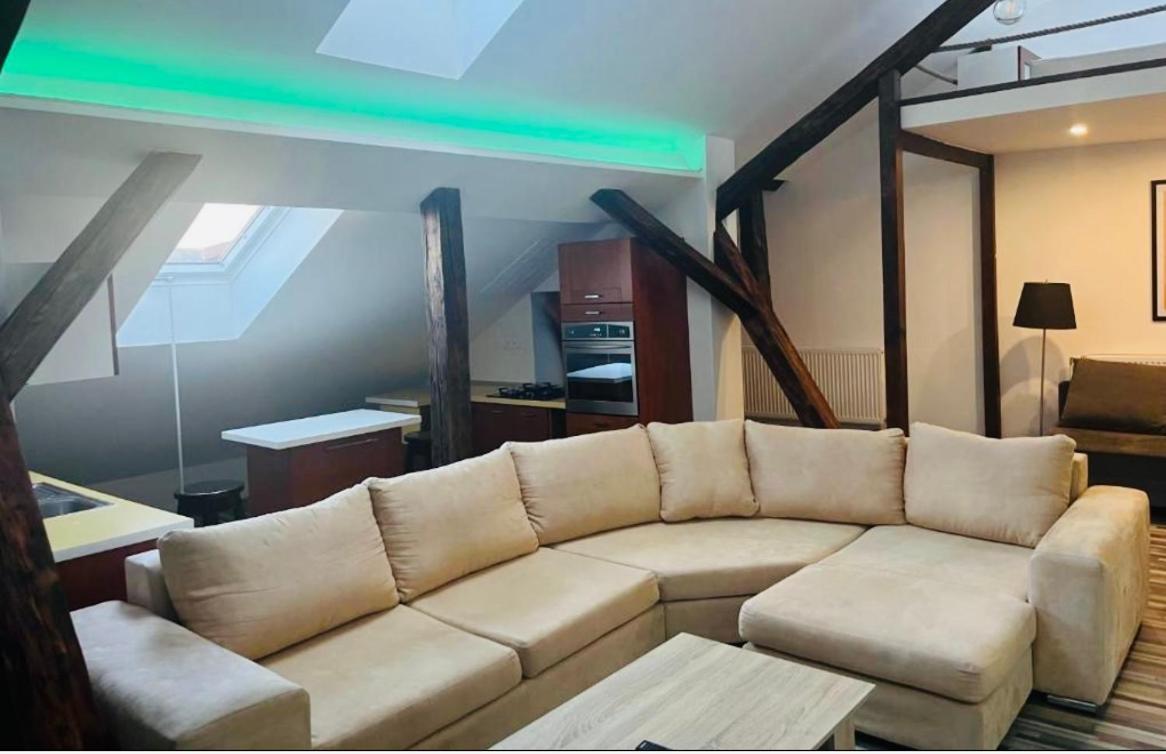 Jokai Apartman Komarno Ngoại thất bức ảnh