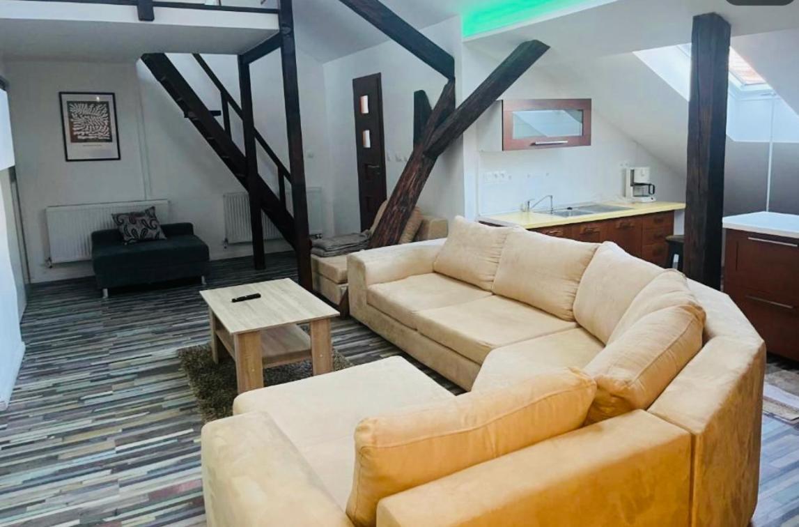 Jokai Apartman Komarno Ngoại thất bức ảnh