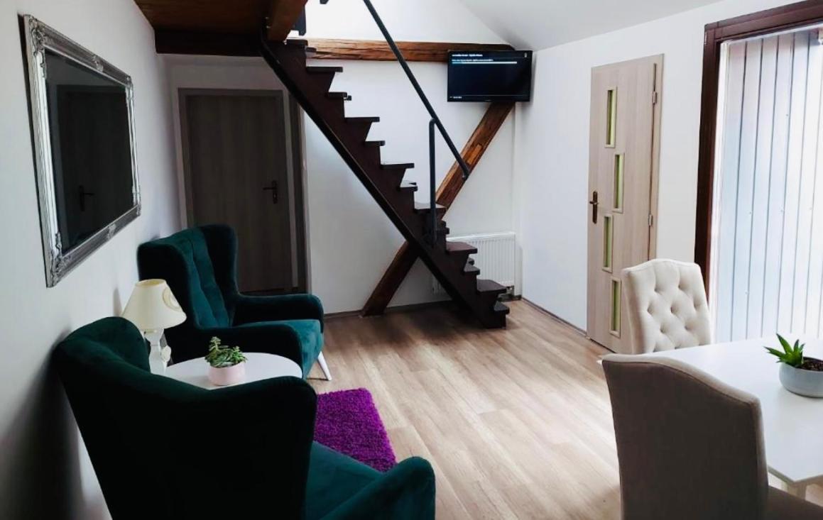 Jokai Apartman Komarno Ngoại thất bức ảnh