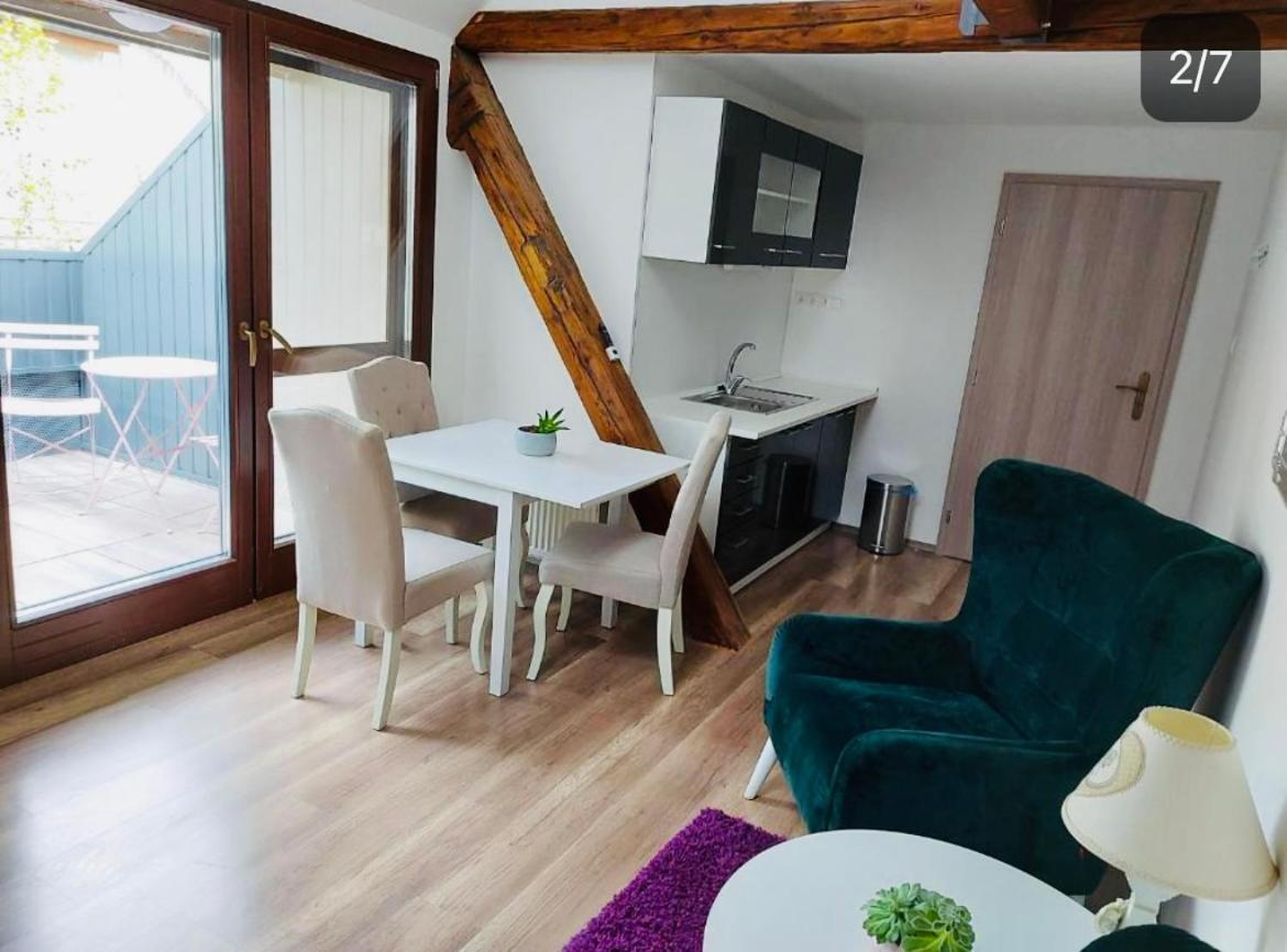 Jokai Apartman Komarno Ngoại thất bức ảnh