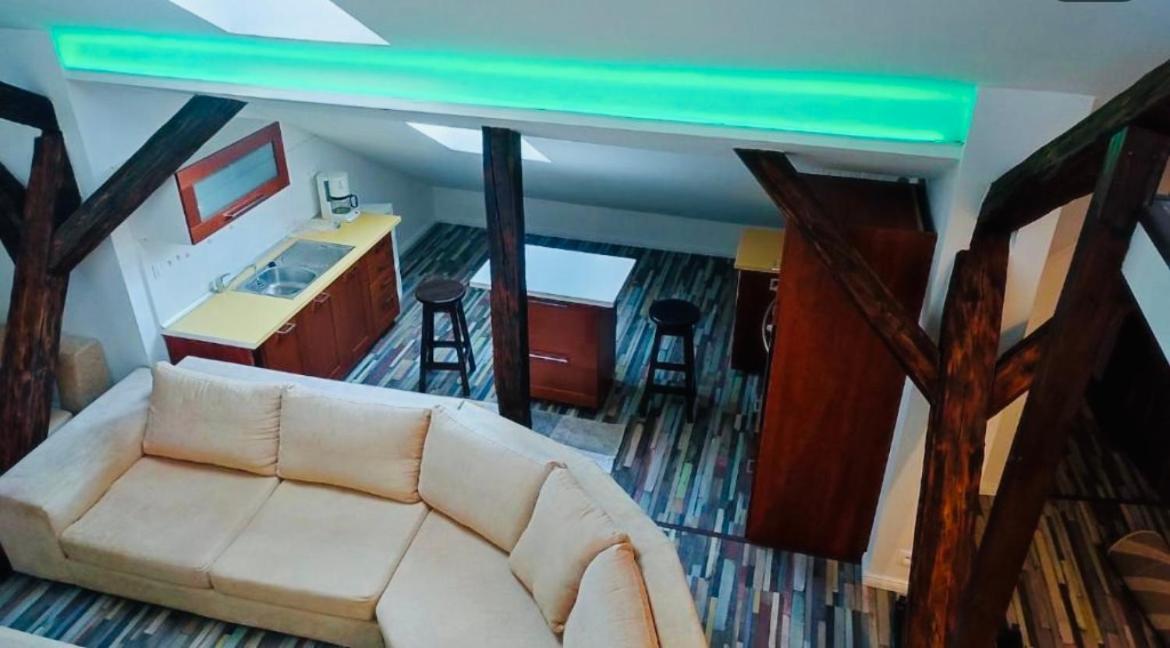 Jokai Apartman Komarno Ngoại thất bức ảnh