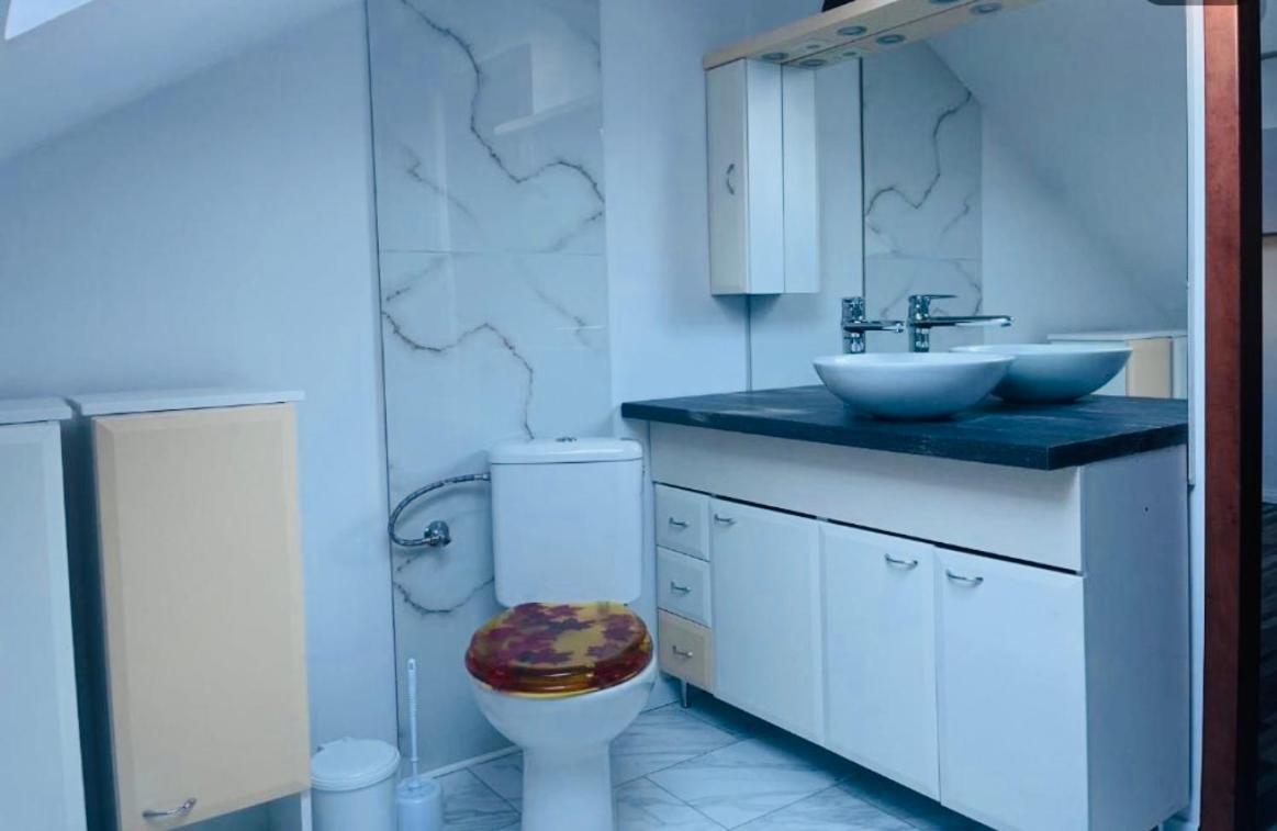 Jokai Apartman Komarno Ngoại thất bức ảnh